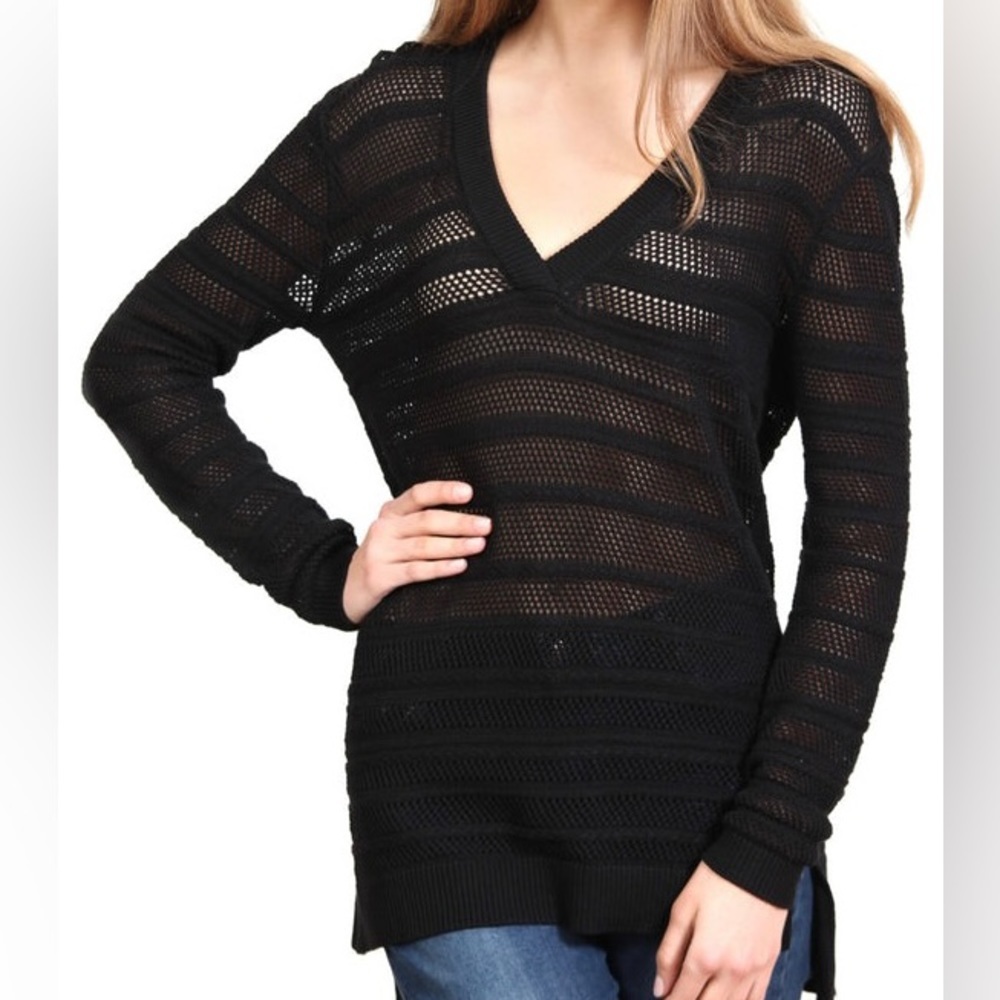 Michael Kors relaxed fit knit sweater size medium.